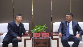  王坚民赴肃北县调研