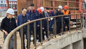  杨芊滨在兰州物流园检查督导工作