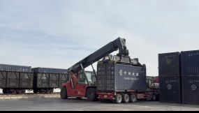  甘肃国际物流集团春节生产经营“马不停蹄”