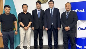  哈萨克斯坦邮政股份公司会见甘肃国际物流集团经贸团一行